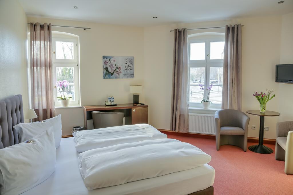 3 Sterne Hotel Frankfurt-Oder Zur Alten Oder Frankfurt  Habitación foto